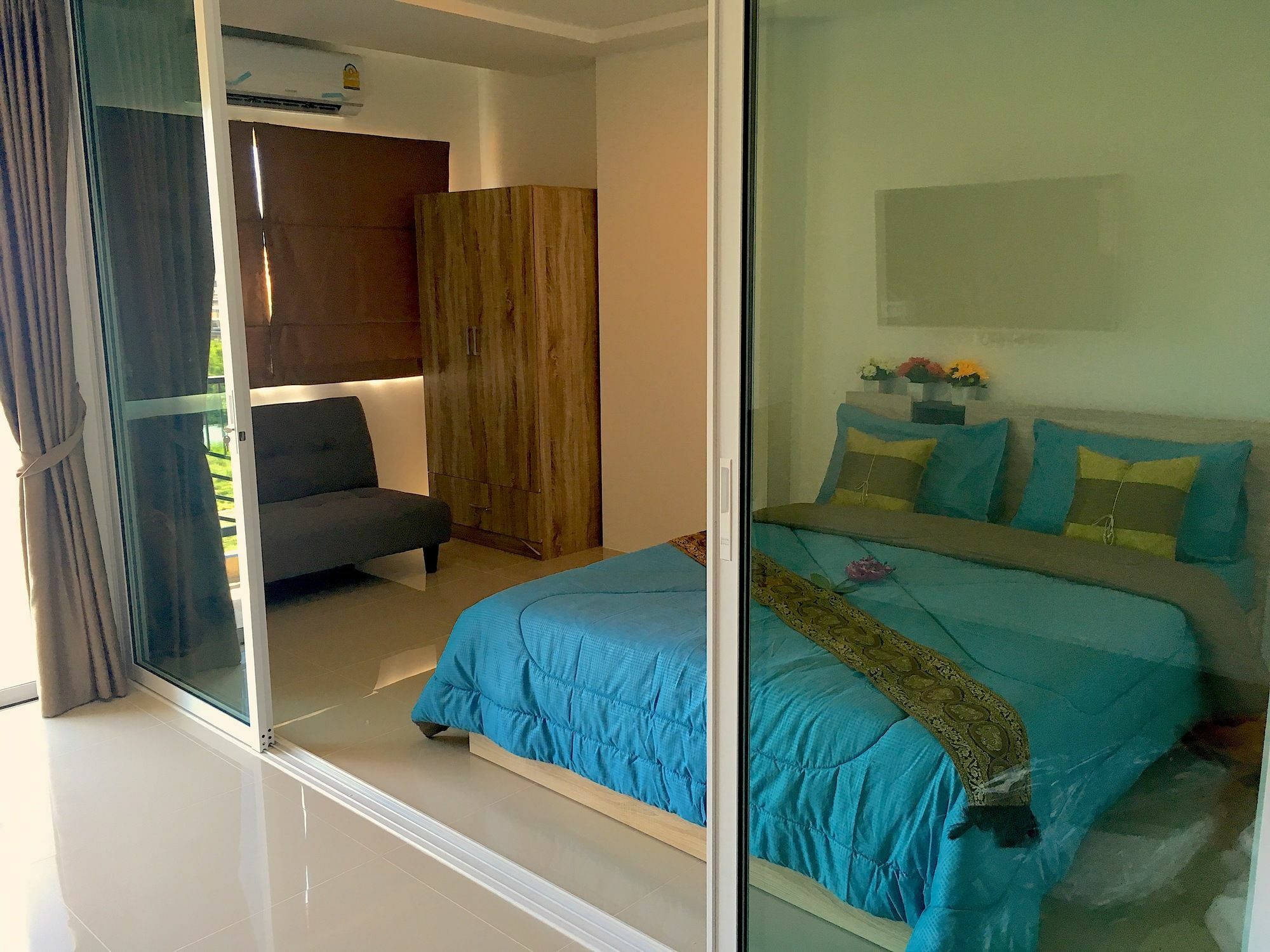 Breezy House Apartman Csomtien-part Kültér fotó